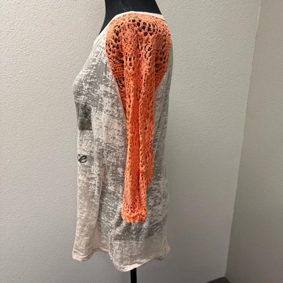 Southern Grace Amazing Grace Cross Burnout Lace Sleeve Boho Top Tan Coral - Picture 4 of 10
